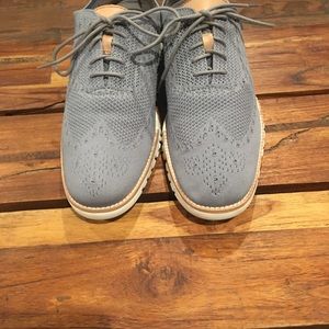 Cole Haan wingtipped dress shoes